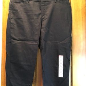 St. John's Bay - Crop Pants - NWT